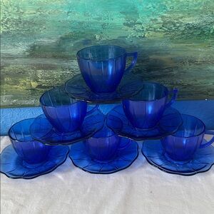 6 Hazel Atlas NEWPORT / HAIRPIN COBALT BLUE Cup & Saucers